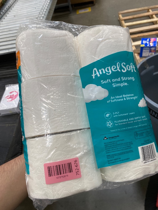 Photo 1 of **PACKAGE HAS BOX CUT TEAR**Angel Soft 2-Ply Unscented Mega Rolls Bathroom Tissue 6 Rolls