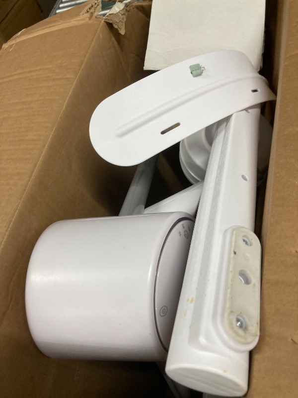 Photo 1 of **Missing pieces, its doesnt have the table**Ingenuity Beanstalk Baby to Big Kid 6-in-1 High Chair Converts from Soothing Infant Seat to Dining Booster Seat and more, Newborn to 5 Yrs - Ray