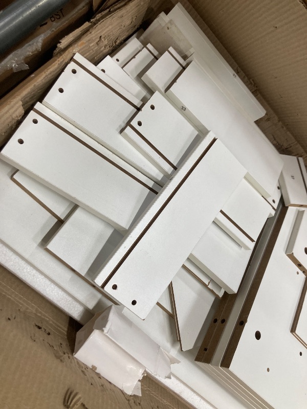 Photo 1 of *Scratched/Cracked/Chipped* *Missing Hardware* Dresser, White