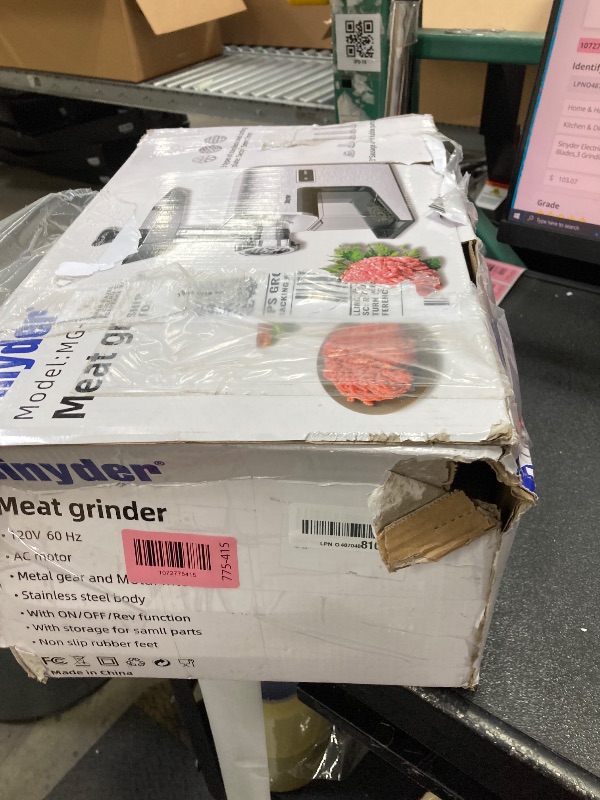 Photo 1 of ***NON FUNCTIONAL*THIS ITEM SOLD FOR PARTS ONLY***
Sinyder Electric Meat Grinder,3000 Max Heavy Duty Stainless Steel Meat Mincer with 2 Blades,3 Grinding Plates,3 Sausage Stuffer Tubes & Kubbe Kit for Home & Kitchen Using***NON FUNCTIONAL*THIS ITEM SOLD F