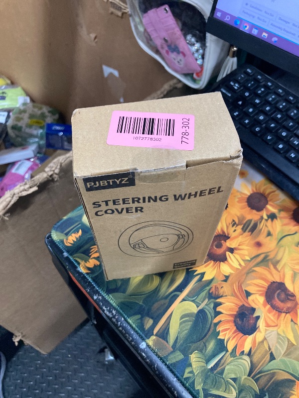 Photo 1 of ?2025 Model? Breathable Soft Leather Car Steering Wheel Cover for Men Women, Non-Slip, Comfortable,Universal 15 inches Steering Wheels, Black