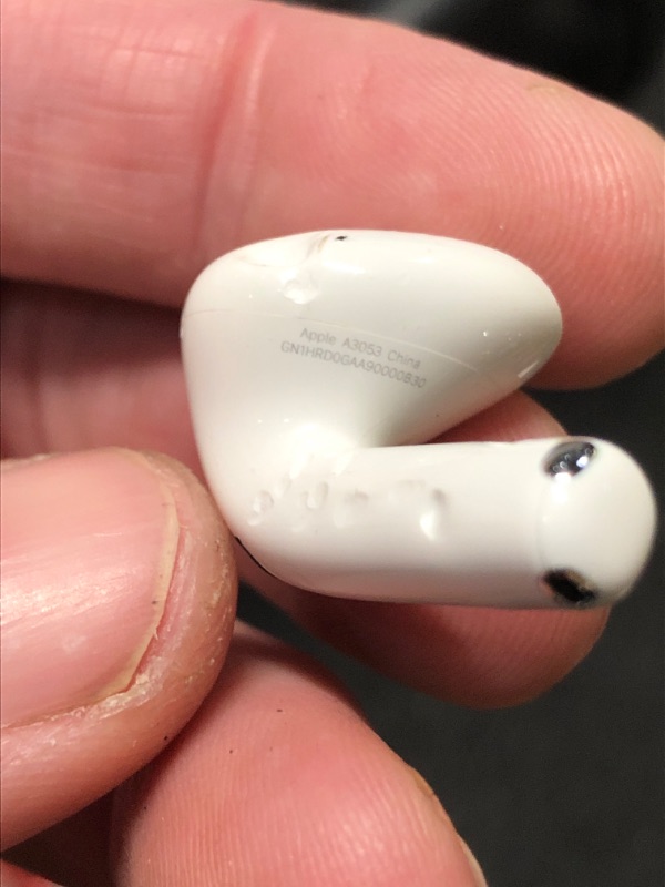 Photo 1 of ***DAMAGED - SEE NOTES/PICTURES*** Apple AirPods 4 Wireless Earbuds, Bluetooth Headphones, Personalized Spatial Audio, Sweat and Water Resistant, USB-C Charging Case, H2 Chip, Up to 30 Hours of Battery Life, Effortless Setup for iPhone