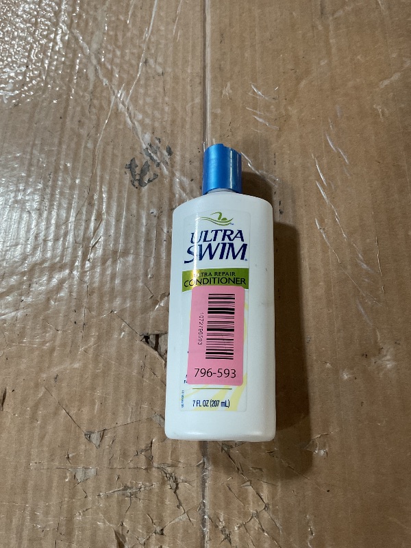 Photo 1 of ** product is used **
Ultra Swim Ultra Hydration Swim Conditioner 7oz