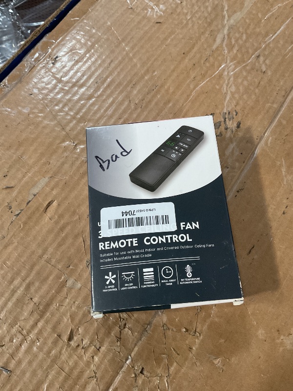 Photo 1 of ** may or may not work **
3-Speed Universal Ceiling Fan Remote Control Kit for Hampton Bay, Replacement for Home Decorators Collection Harbor Breeze Hunter, with Timer Light Dimmer, 2AAZPHD3/HD3 KUJCE10320/TR222A