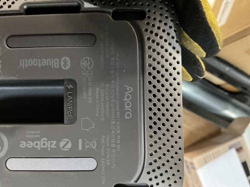 Photo 1 of ***LIKE NEW/OPEN BOX***
Aqara Smart Home Hub M3 for Advanced Automation, Matter Controller, Thread Border Router, Features Zigbee, Bluetooth, Wi-Fi, PoE, IR, Supports Apple HomeKit, Alexa, SmartThings, Home Assistant, IFTTT