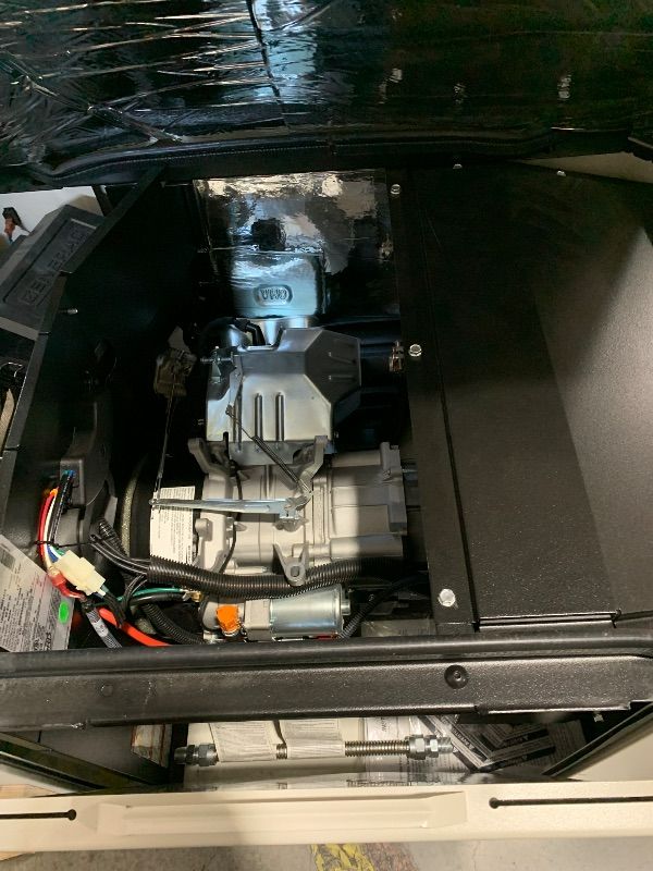 View 3 of ***DAMAGED DURING TRANSIT - TRUCK/TRAILER PICKUP ONLY**UNABLE TO TEST***
7kW Generac PowerPact 6561 Home Standby Generator