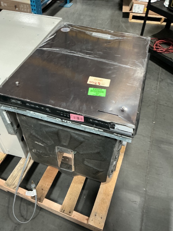 Photo 1 of ***DAMAGED DURING TRANSIT - TRUCK/TRAILER PICKUP ONLY***24 Inch Built-In Dishwasher With 360 Max Jets , Third Rack, 44 dBa And Energy Star Rating: Stainless Steel