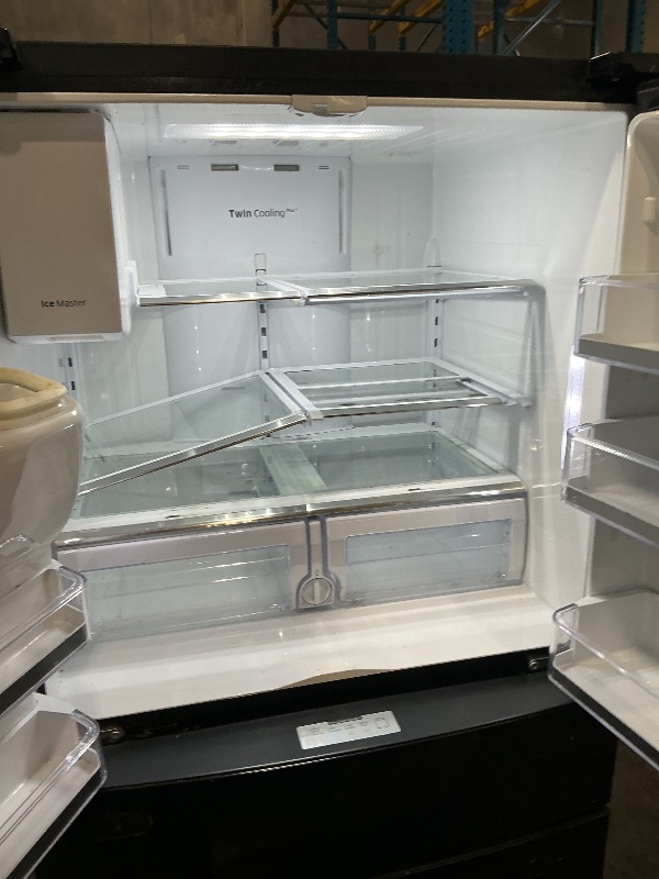 View 4 of ***DAMAGED DURING TRANSIT - TRUCK/TRAILER PICKUP ONLY***Samsung rf28hmedbsr French Door Refrigerator