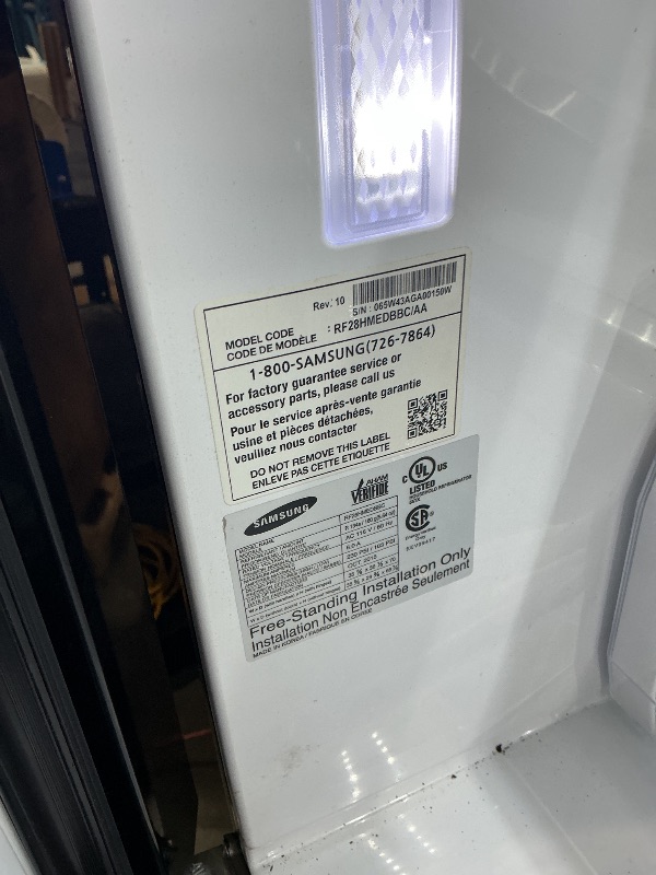 View 5 of ***DAMAGED DURING TRANSIT - TRUCK/TRAILER PICKUP ONLY***Samsung rf28hmedbsr French Door Refrigerator