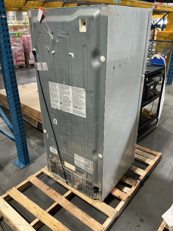 View 5 of ***DAMAGED DURING TRANSIT - TRUCK/TRAILER PICKUP ONLY***Frigidaire 18 Cu. Ft. Garage Ready Top Freezer Refrigerator
FFTR1835VW