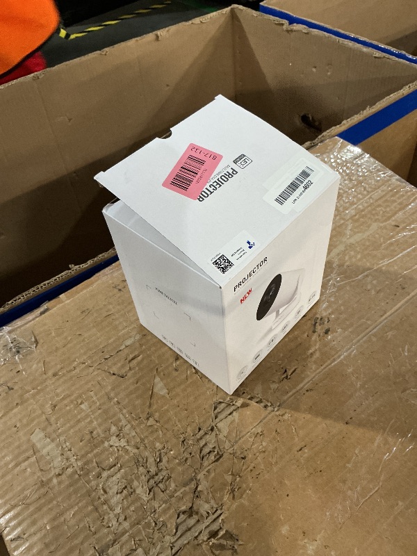 Photo 1 of [Electric Focus]Mini Portable Projector with 4K Support, Bluetooth 5.4 WIFI6, 5watt Sound Base Speaker, 260 ANSI, Android 11, 210° Rotation , Auto Keystone Correction Video Projector HY300 PLUS