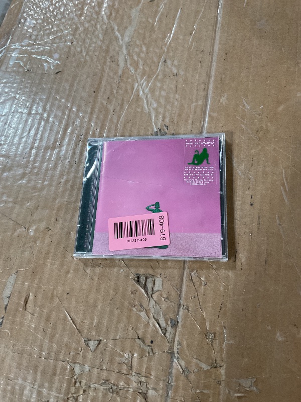 Photo 1 of ** factory sealed **
** has a scratch on the cover **
HEARTS SOLD SEPARATELY