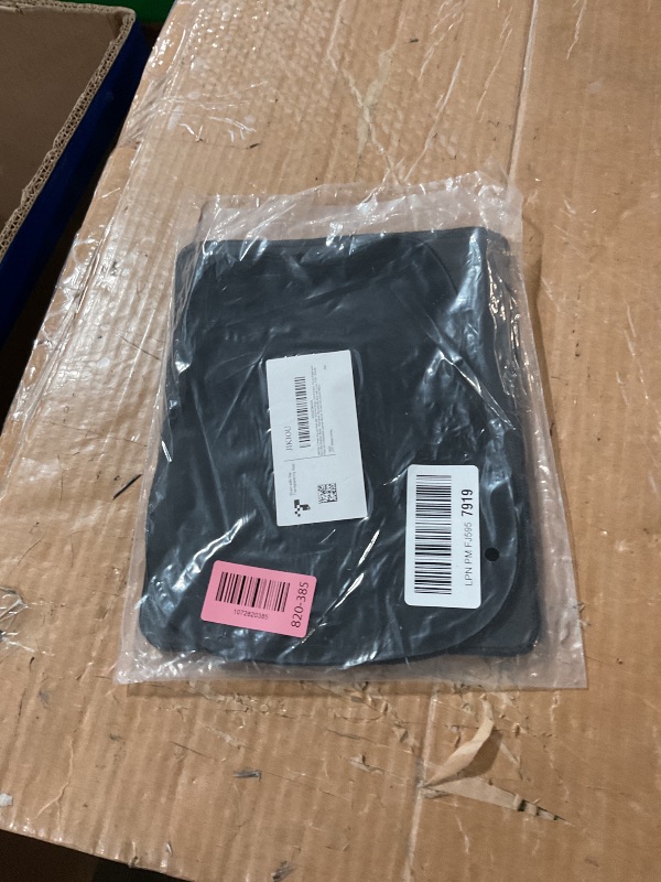 Photo 1 of ** only comes with two **
JIKIOU 3 Pack Mouse Pad with Stitched Edge, Comfortable Mouse Pads with Non-Slip Rubber Base, Washable Mousepads Bulk with Comfortable Cloth, Mouse Pads for Computers Laptop Mouse 10.2x8.3inch Black