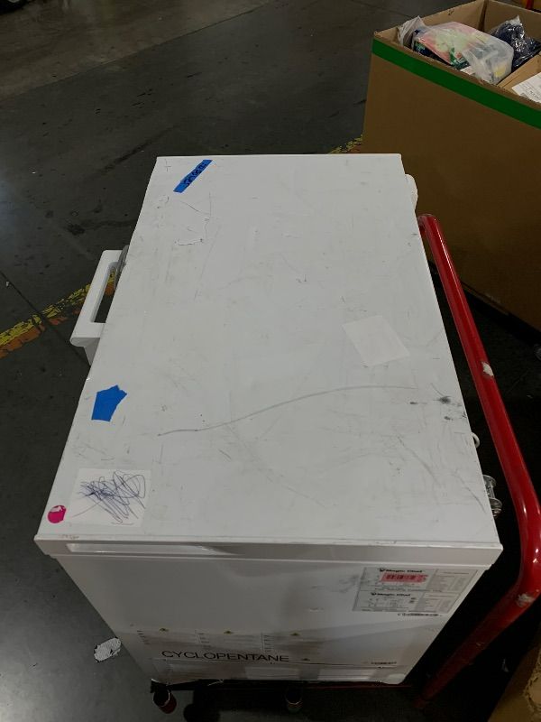 Photo 1 of ***DAMAGED DURING TRANSIT - TRUCK/TRAILER PICKUP ONLY***Magic Chef 8.7 cu. ft. Manual Defrost Chest Freezer