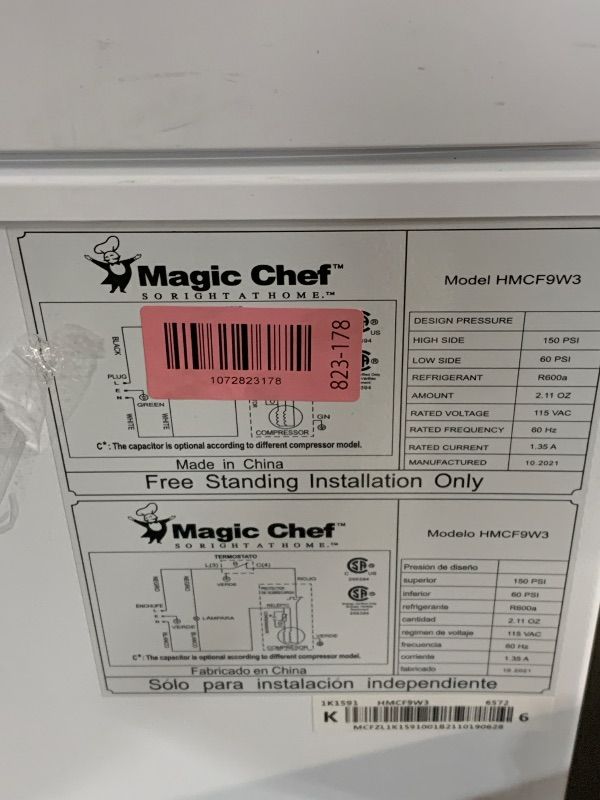 Photo 1 of ***DAMAGED DURING TRANSIT - TRUCK/TRAILER PICKUP ONLY***Magic Chef 8.7 cu. ft. Manual Defrost Chest Freezer