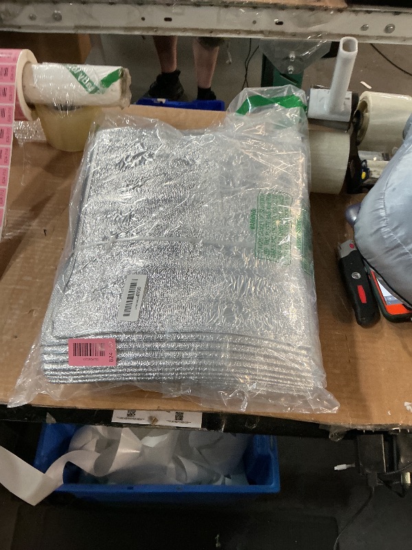 Photo 1 of ***MISSING PARTS***
ZEAYEA 30 Pack Reusable Insulation Bags, Thermal Box Liners for Cold and Hot Food, Insulated Shipping Mailers Envelope Bags, Waterproof Insulation Package for Lunch Food Bento Camping Picnic, 3 Size