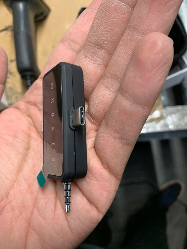 Photo 1 of ***DAMAGED - SEE NOTES/PICTURES***UNABLE TO TEST***PQRQP 3 in 1 Wireless Lavalier Microphone for iPhone Android & Camera, Mini Clip-On Mic for Video Recording TikTok YouTube Interview, Noise Cancelling, 328ft Range, 18H Battery