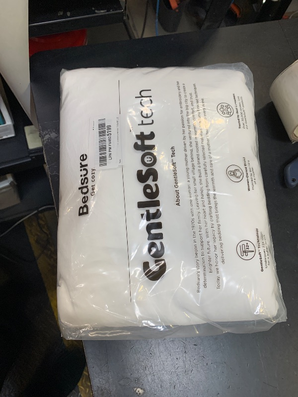 Photo 1 of 104x90 COTTON DUVET COVER 