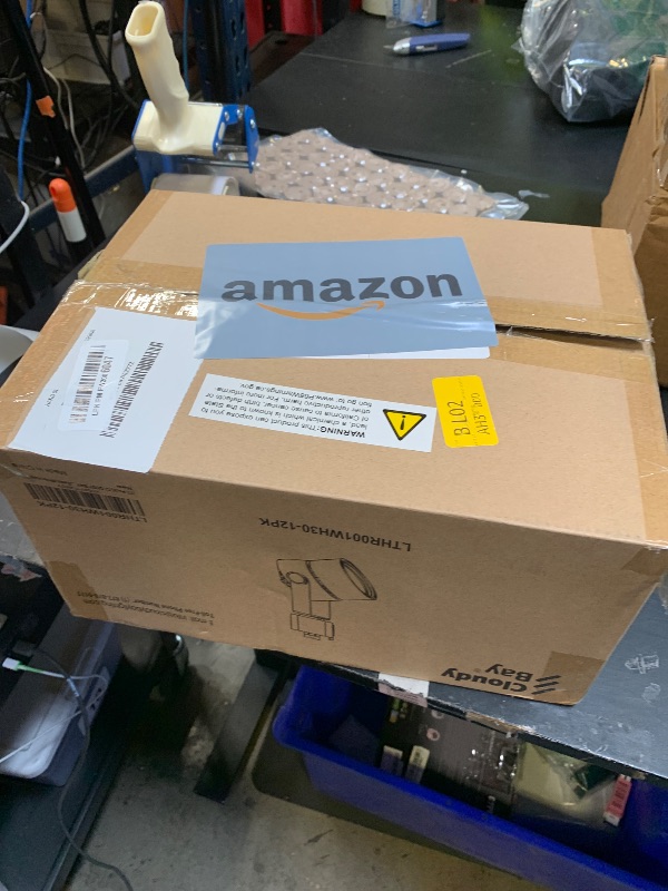 Photo 1 of [12 Pack] CLOUDY BAY 8W 3000K Warm White Dimmable LED Track Light Head,CRI90+ True Color Rendering Adjustable Tilt Angle Track Lighting Fixture,40° Angle for Accent Retail,White,Halo Type