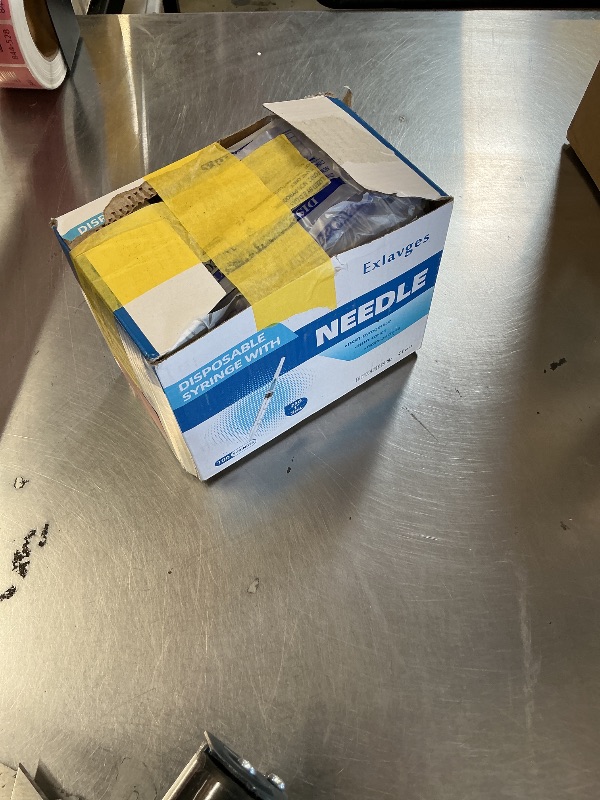 Photo 1 of 100 Pack Disposable 3ml/cc Lab Syringes with 23Ga 1 Inch Needle Luer Lock, Individually Sealed Packed