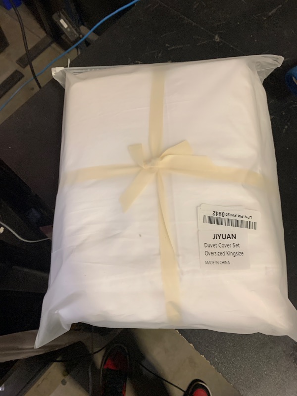 Photo 1 of JIYUAN 100% Washed Cotton Duvet Cover Set 3 Pieces Oversized King, 1 Duvet Cover 120x98 Inches(Comforter Not Included) and 2 Pillowcases,Linen Like Comfy and Breathable,Bright White