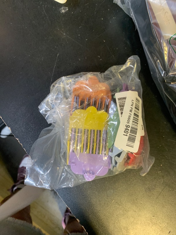 Photo 1 of 10 Pcs Color-Coded Hair Clipper Guards Cutting Guide Combs for Wahl and Surker Hair Clippers – Cutting Lengths from 1/16" to 1" (1.5mm to 25mm)