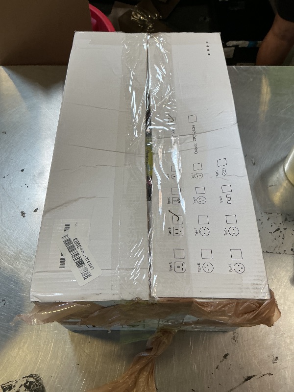 Photo 1 of LANDERPOW Pure Sine Wave Inverter 2000 Watt, 12V DC to 120V AC Inverters for RV, Truck, Solar, Home, Power Inverter with 3 AC Outlet, 30W USB-C, 5V 3.1A USB, Hardwire Port, Remote Control, Surge 4000W