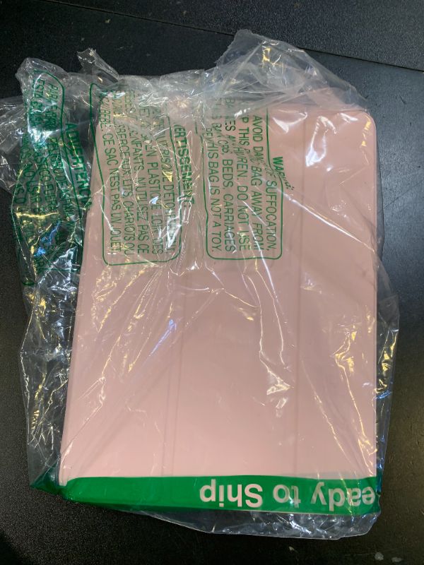 Photo 1 of 10 x 7.25" tablet cover pink & clear