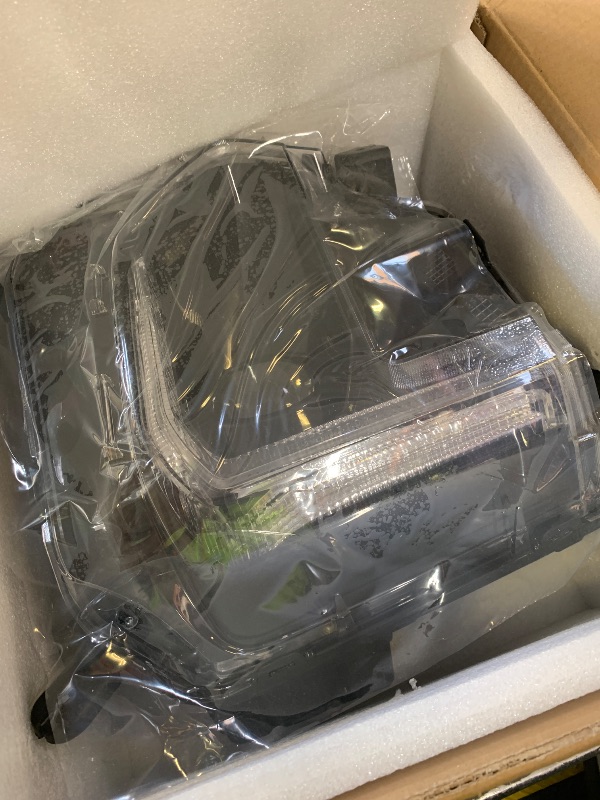 Photo 1 of VLINCAR LED Headlight Compatible with Chevy Traverse 2022 2023 2024 w/LED DRL Factory Style Headlamp Assembly w/Bulbs Right Passenger Side RH