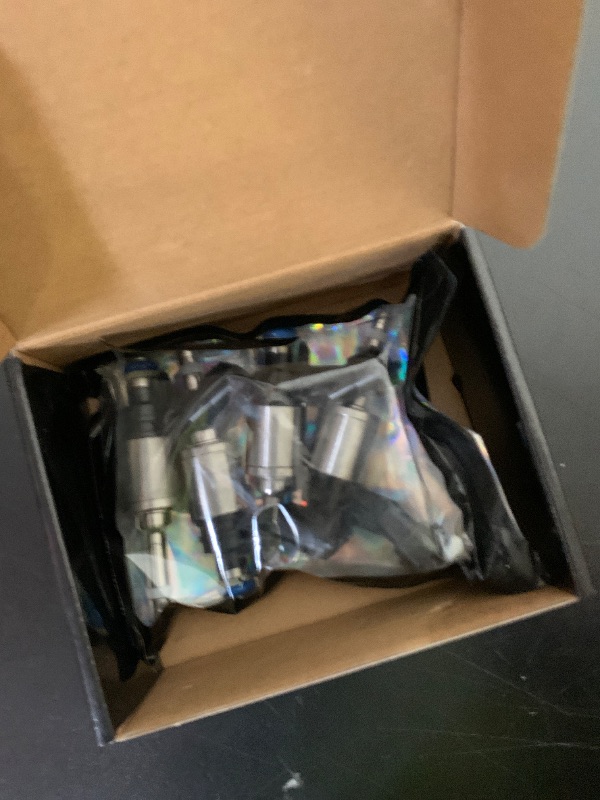 Photo 1 of Fuel Injectors Set of 4 Compatible with Ford Edge Escape Explorer Focus Fusion Taurus Land Rover Discovery Sport LR2 Evoque Lincoln MKC MKT MKZ 2.0L# Replace FJ1140 BB5Z-9F593-B BB5Z-9F593-A LR082008