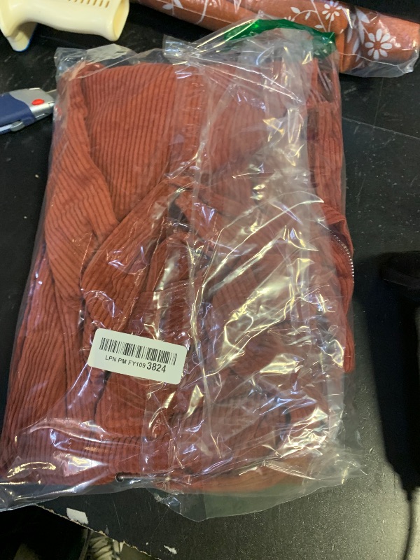 Photo 1 of [BLANKNYC] Womens Baxter Rib Cage High Rise Straight Leg Corduroys Pants, Keep It Up, 28-29 US