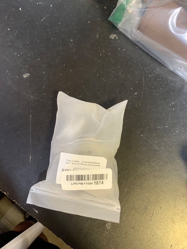 Photo 1 of Full Face CPAP Mask, Silicone Soft Perfect Sealing Nose CPAP Masks Reuse Replacement Set for F20, Nasal CPAP Mask with Headgear, Elbow/Swivel and Cushion (L)