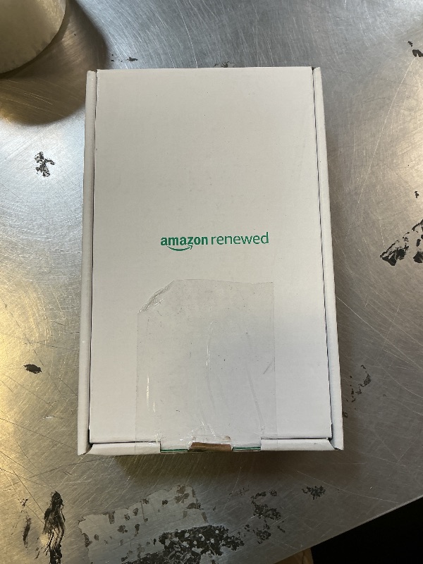 Photo 1 of Apple Watch Ultra 2 [GPS + Cellular, 49mm] - Titanium Case With White Ocean Band, One Size (Renewed Premium)