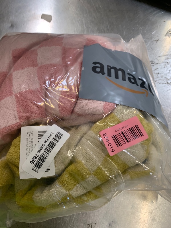 Photo 1 of REDKISS Yellow and Pink Checkered Bath Towels Set - 2 Piece Large Shower Towels for Bathroom Decoration, Highly Absorbent Cotton Bath Towel of 2, Cute Checkered Shower Retro Towel for Bathroom