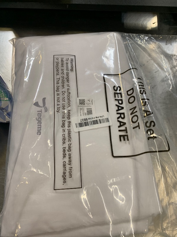 Photo 1 of 10 Yards x 63 Inches 100% Cotton Muslin Fabric by The Yard Draping Muslin Cloth Roll Textile Natural Cotton Fabric Bleached or Unbleached for Quilting Sewing Apparel Backing Material(White)