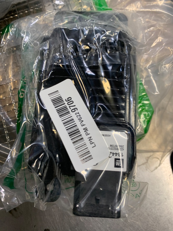 Photo 1 of GM Genuine Parts 13442495 Forward Range Radar Module