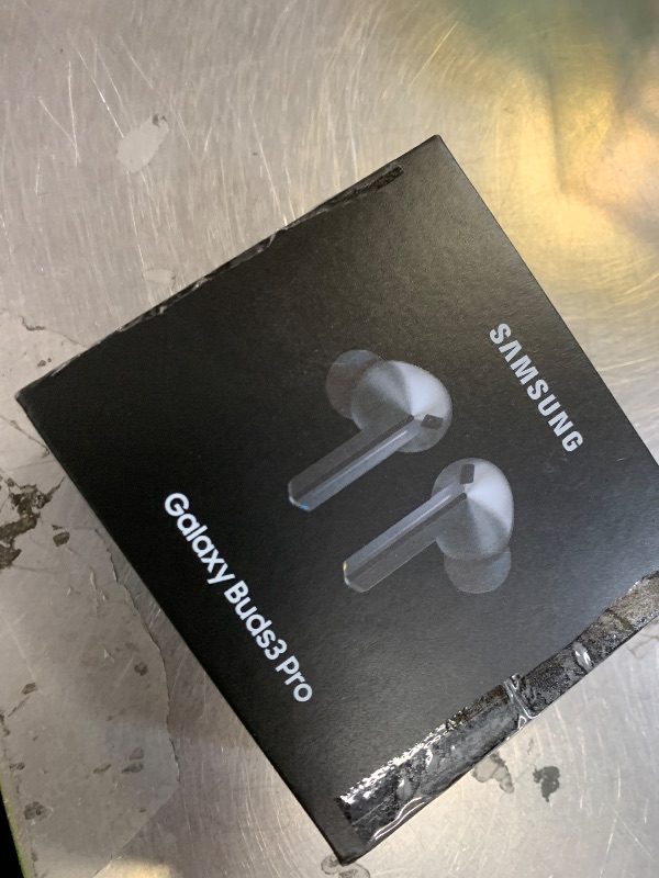Photo 1 of Samsung Galaxy Buds 3 Pro AI True Wireless Bluetooth Earbuds, Noise Cancelling, Sound Optimization, Redesigned Comfort Fit, Silver [US Version, Amazon Exclusive, 2Yr Warranty]