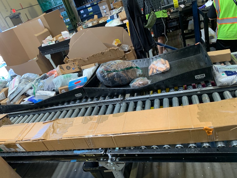 Photo 1 of Jecoupoon Rear Drive Shaft Propeller Shaft Assembly RWD Compatible with Charger 2015-2018 300 3.6L V6 2015-2017 Replaces 976-211 52123973AH