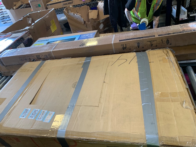 Photo 1 of 3 in 1 convertible crib