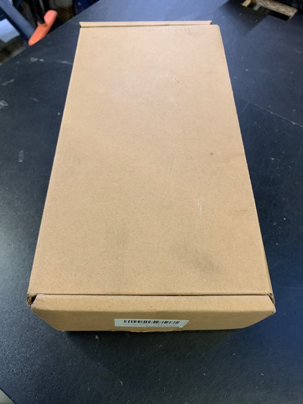 Photo 1 of D1564 D1645 8pcs Ceramic Front Rear Brake Pads With Clips Fit For Ford Escape 2013-2016,For Ford Transit Connect 2014-2018