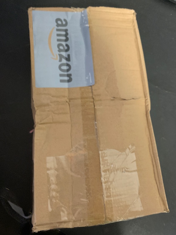 Photo 1 of Yesland 6 Pack Hurricane Glass - 13.5 oz Break-Resistant Plastic Pina Colada Cocktail Glasses Clear Tulip Drinking Cups for Drinking Cocktails, Tropical Drinks, Water Full-Bodied Beer, Juice