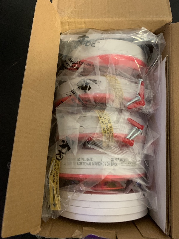 Photo 1 of Kidde & Carbon Monoxide Detector, AA Battery Powered, LED Warning Light Indicators, 4 Pack