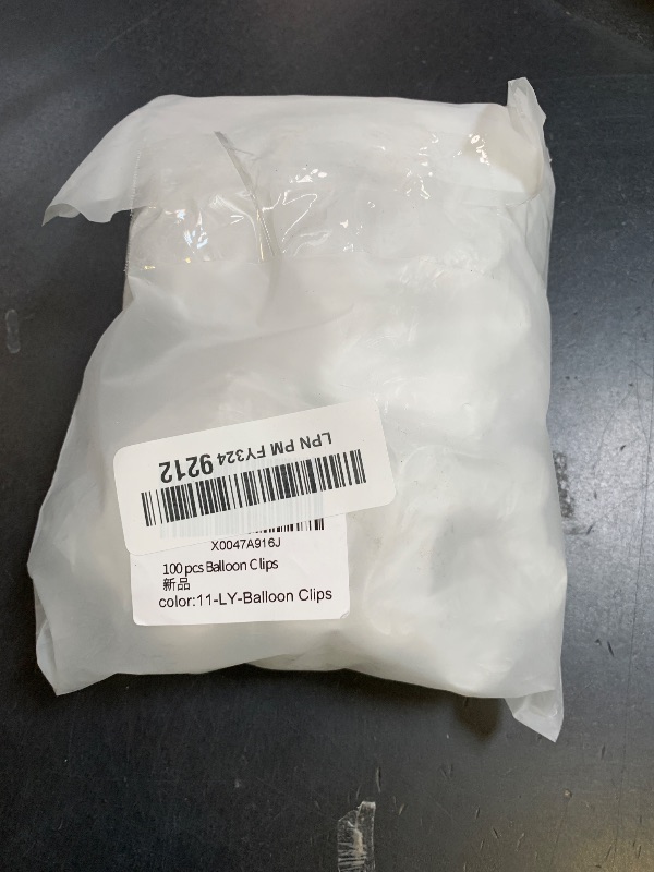 Photo 1 of 100 Pcs Balloon Clips for Arch, Flower Shape Balloon Connectors Clip Holders for Decor Balloons Arch, Balloons Column Stand Flower Clips for Baby Shower Wedding Birthday Decorations Party Supplies