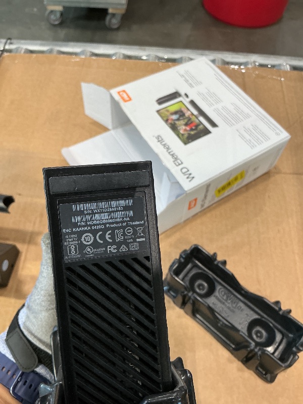 Photo 1 of **UNTESTED**
Western Digital 6TB Elements Desktop USB 3.0 external hard drive for plug-and-play storage - WDBWLG0060HBK-NESN