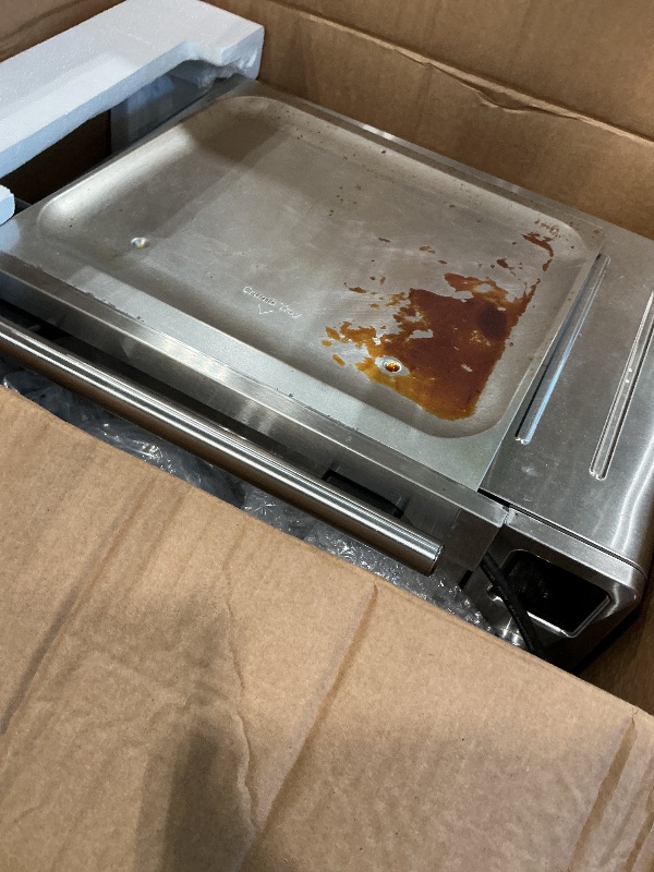 Photo 1 of *MAJOR DAMAGE*
Nuwave Bravo XL Pro Air Fryer Toaster Oven with Grill Combo, 2025 New Ultra-Fast Convection System, 35% Crispier, 2X More Even, 142 Presets, 50-500F, Smarter Probe, PFAS Free, 30QT, Stainless Steel