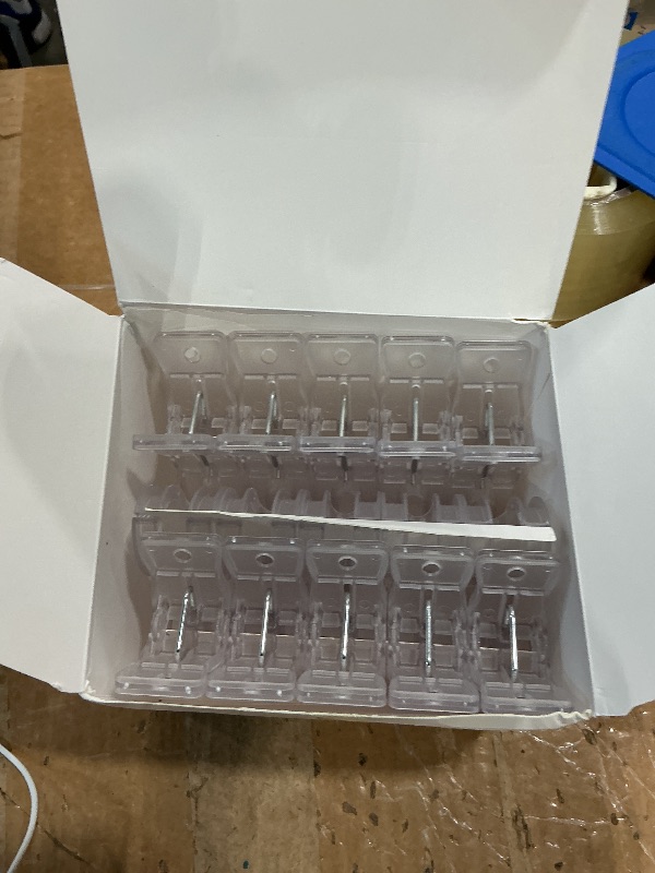 Photo 1 of 15 Pack Balloon Arch Clips, Large Clear Spring Clamps for Backdrop, 3.5'' Plastic Clips Supplies for Birthday Decoration Accessories Beach Towels Crafts Swimming Pool Photography Studios