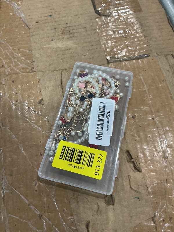 Photo 1 of **MISSING PARTS**
Deinduser 36 Pcs Shoe Charms Kit, Gold Flower Shoe Charms for Sneakers, Gold and Pearl Shoelace Charm for Sneakers, Bow Charm for Shoes, Cute Shoelace Decorations for Personalized Style