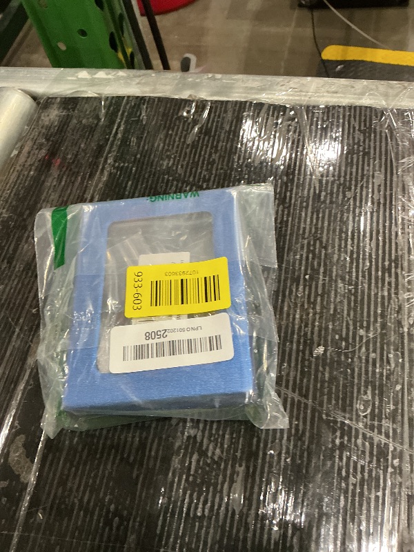 Photo 1 of *MISSING PARTS*
Jaronx Compatible With BMW Key Fob Cover 1'F20/2'F22/3'F30/4'F32/5'F10/6'F11/7'F01/X3 F25/X4 F26/M3 M4 M5 M6, Metal Keyfob Cover Carbon Fiber Pattern Silicone Rubber For BMW Key Accessories(1 Set)