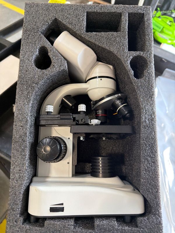 Photo 1 of *UNTESTED*
Microscope for Adults & Kids,40-2500X Binocular Microscope for School Lab & Home Schooling,with Mechanical Stages,Slides Set & Phone Holder