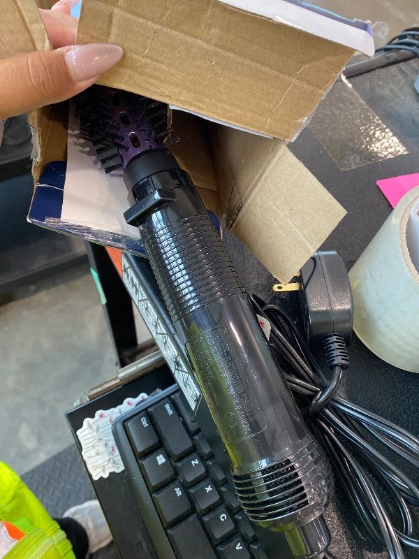 View 4 of **UNTESTED**
Conair 2-in-1 Hot Air Curling Combo, Includes 1.5-inch Curl Brush and 1-inch Aluminum Bristle Brush